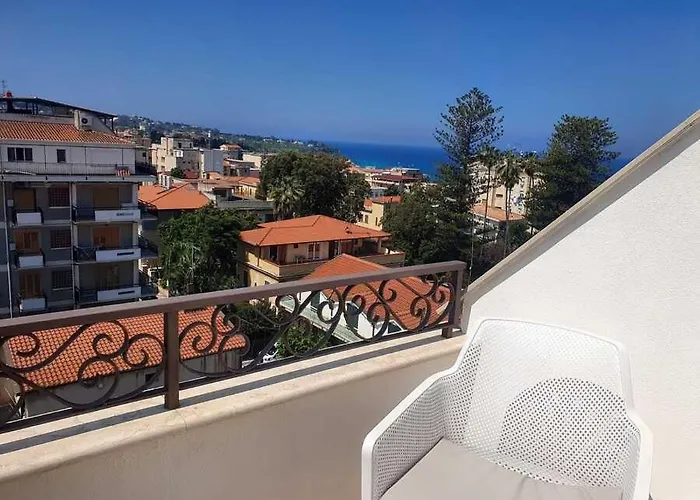 A Due Passi Dal Centro Apartamento Tropea