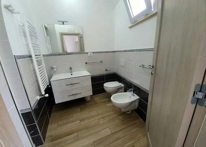 A Due Passi Dal Centro *