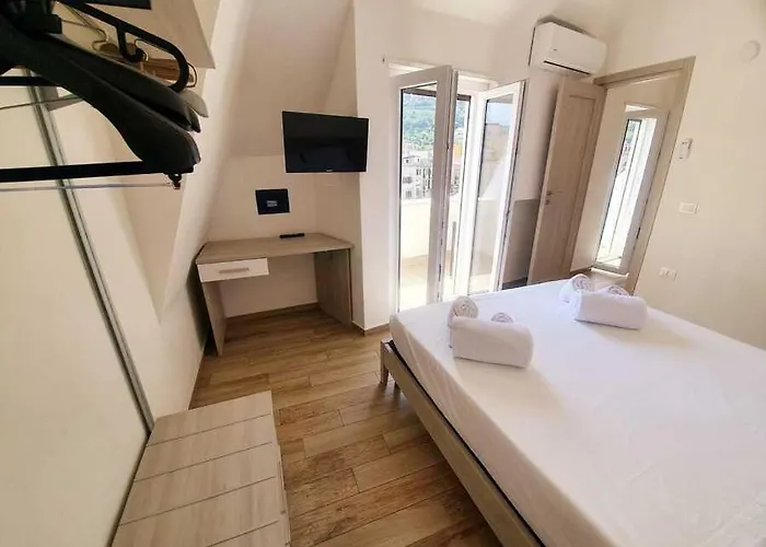 A Due Passi Dal Centro